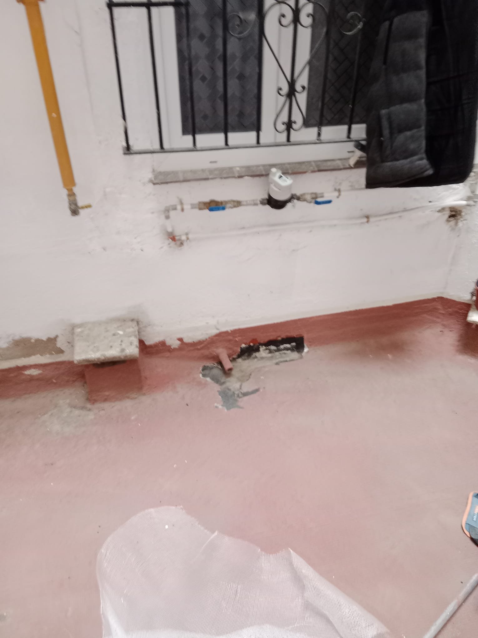 Impermeabilización de patio interior y sistema de drenaje
